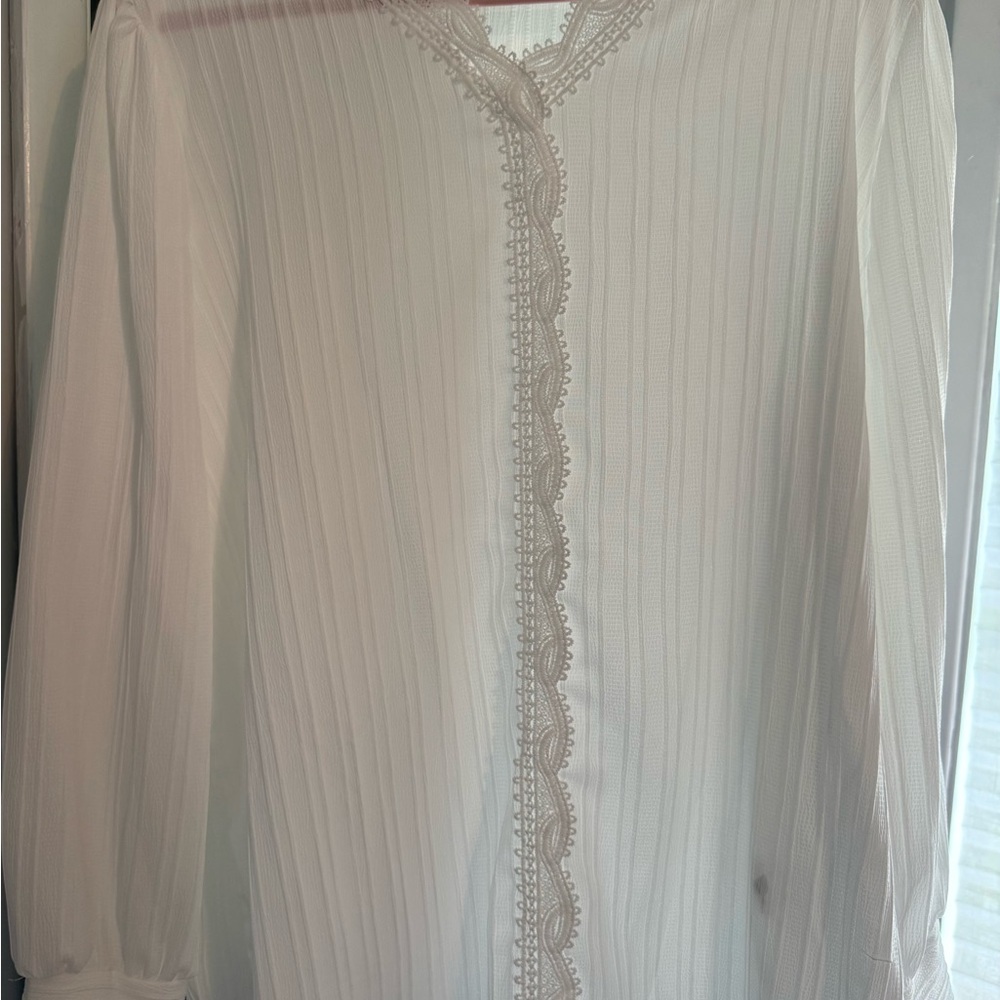 Elegant White Lace Trim Blouse